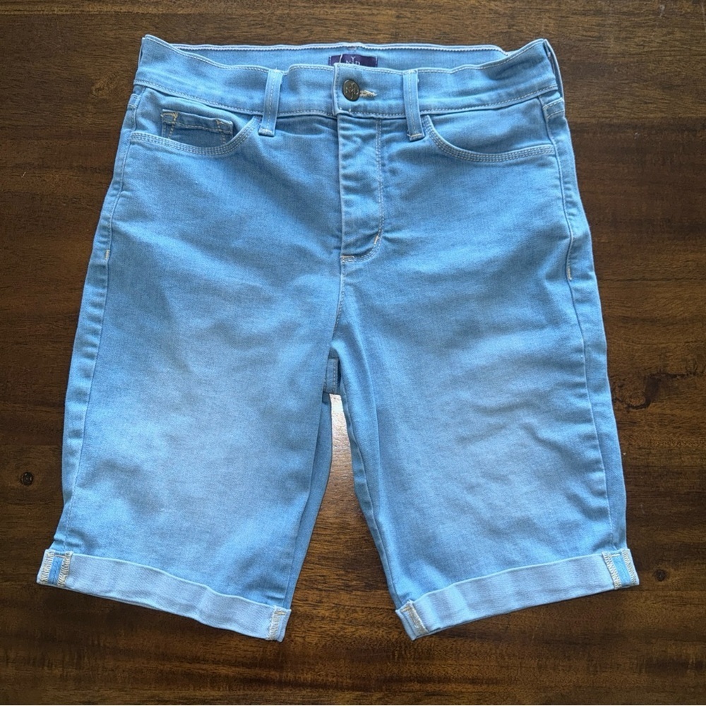 NYDJ Bermuda Shorts 9" Inseam Roll Hem Medium Wash Lift Tuck High Rise Petite 4P
